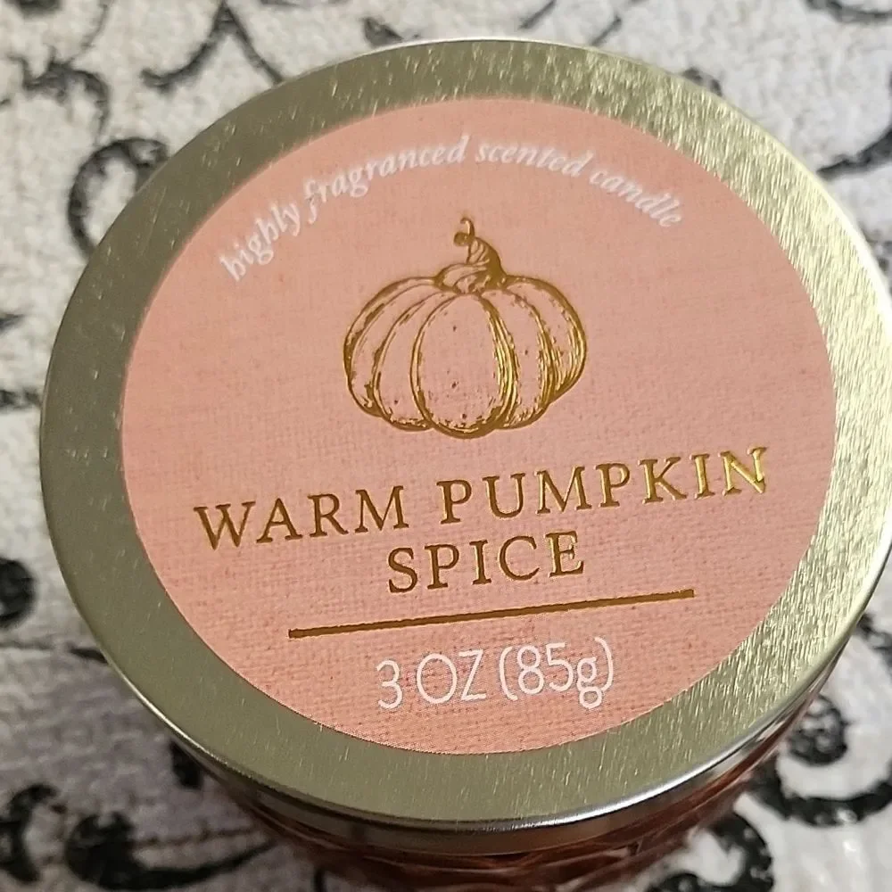Warm Pumpkin Spice Scented Candle
